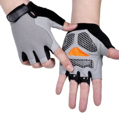Gant musculation photo montrant les gants gris avec tirettes au doigt pour enlever facilement