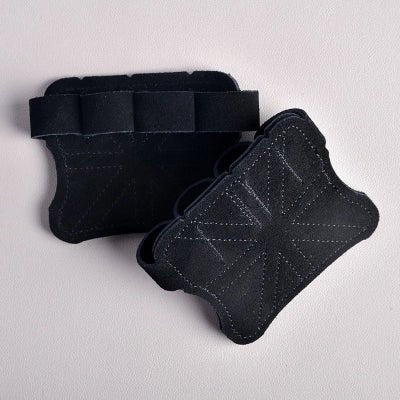Gant musculation montrer dans la couleur noir