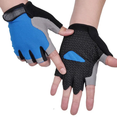 Gant musculation photo montrant les gants bleus avec tirettes au doigt pour le enlever