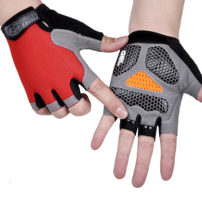 Gant musculation photo montrant les gants en couleur rouge noir et gris
