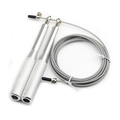 Corde a sauter poignee aluminium cable acier agent metalliser