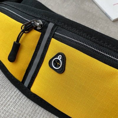 Sac banane jaune passe fil ecouteur